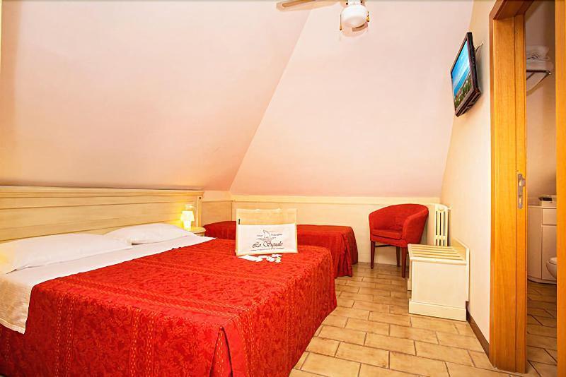 Hotel Lo Squalo グロッタンマーレ エクステリア 写真
