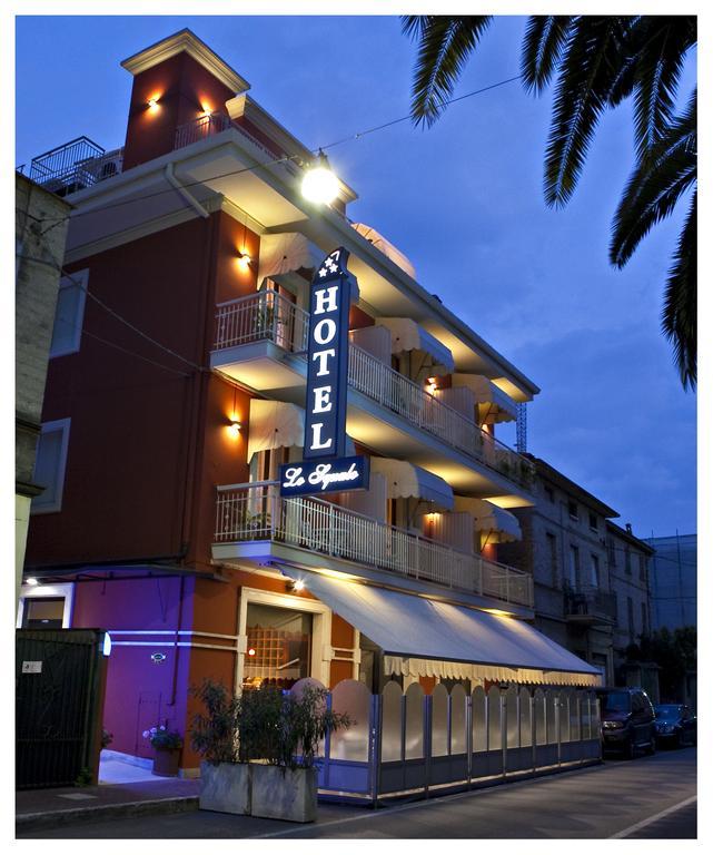 Hotel Lo Squalo グロッタンマーレ エクステリア 写真