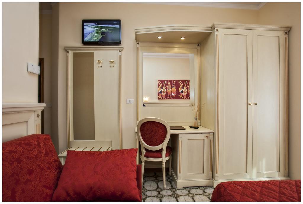 Hotel Lo Squalo グロッタンマーレ 部屋 写真